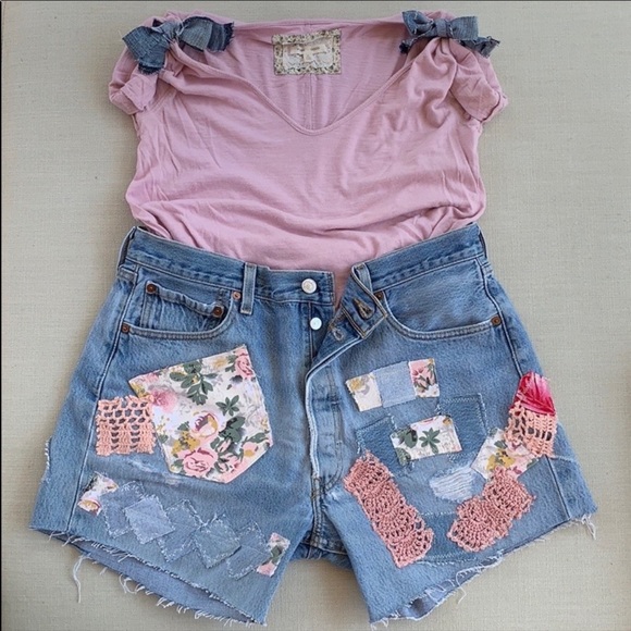 LEVI’S Vintage 501 High Waist Button Fly Patchwork Cut Off Denim Jean Shorts - Picture 5 of 8